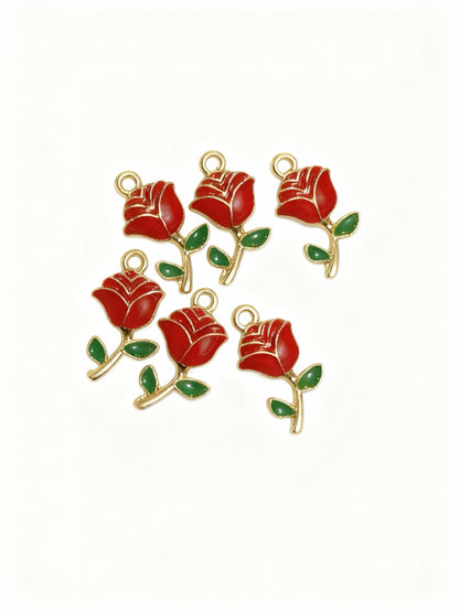 Bracelet charms in metal